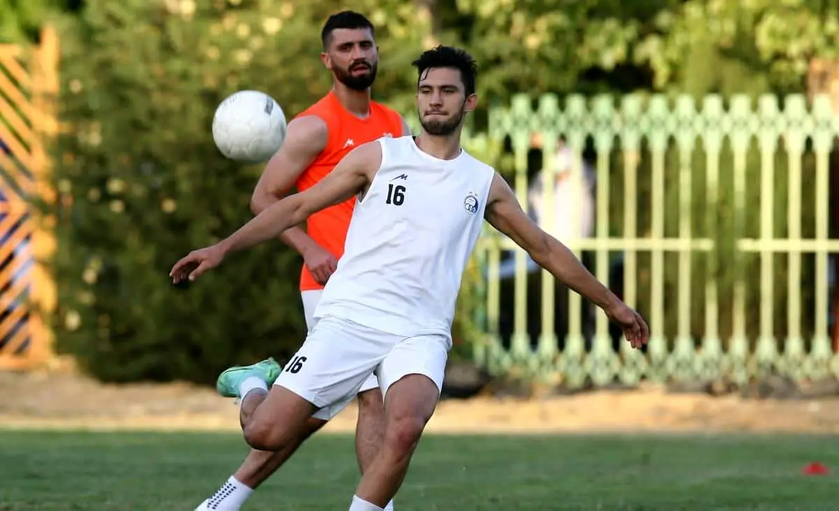 مذاکرات مهاجم سابق استقلال با پرسپولیس