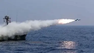  حمله موشکی کشتی‌های جنگی اسرائیل به ساحل شهر رفح+فیلم