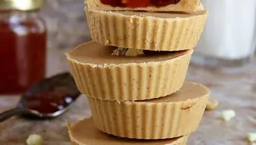 طرز تهیه تارت بادام زمینی یلدایی فقط با سه قلم مواد+ تصاویر