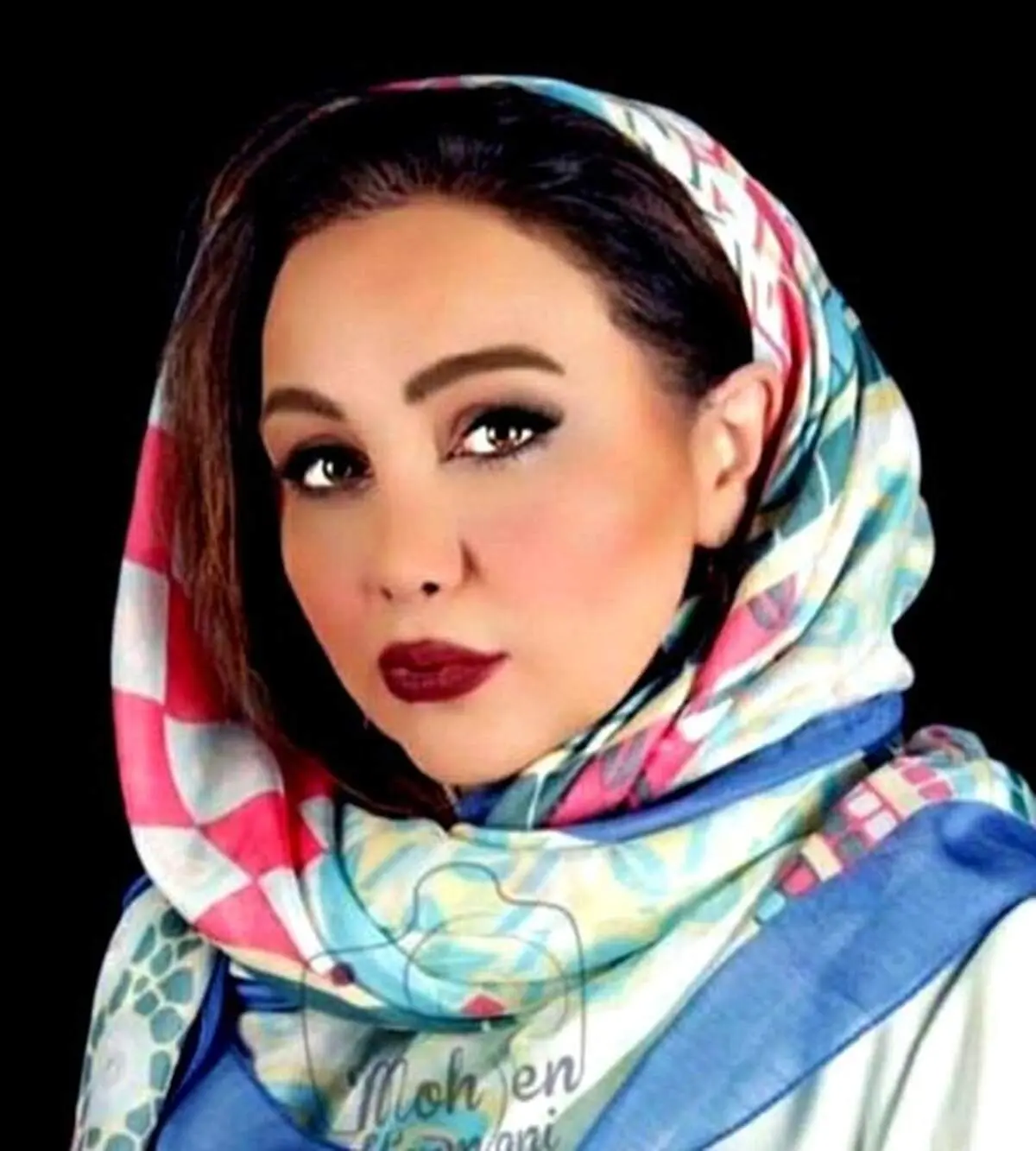 اکسسوری خاص خانم بازیگر سوژه شد+عکس
