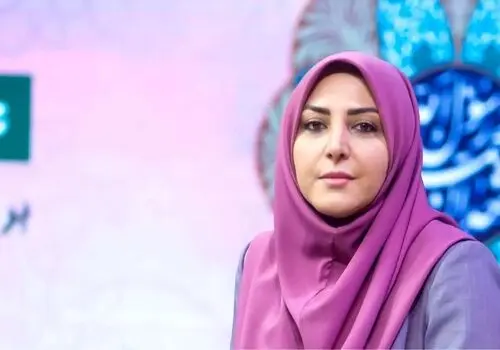 پاسخ المیرا شریفی‌مقدم به پیامکی که به او می‌گوید: "با حقوق ۲۰۰ میلیونی، از مردم نیستی!"/ویدیو 