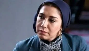 تیپ و استایل متفاوت نسیم ادبی با بارونی قرمز جلب توجه کرد