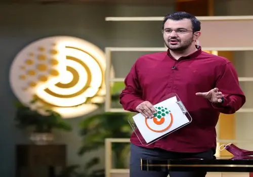 محمدرضا احمدی مجری صدا و سیما عزادار شد + تصاویر