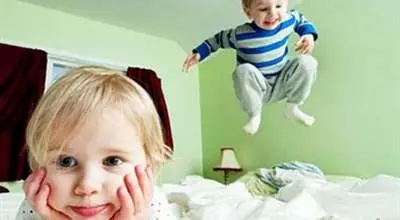 درمان و دلایل بیش فعالی کدام است ؟
