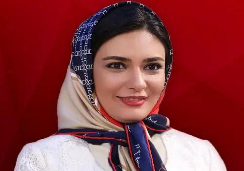 فتوشات جدید لیندا کیانی با آرایش خاص
