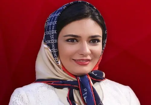 عکس‌های داغ و تازه لیندا کیانی در سرای عامری‌ها