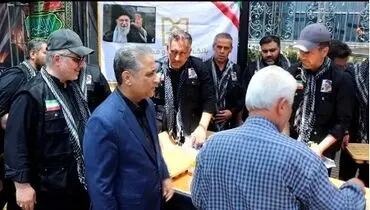 بازدید مدیرعامل و مدیران ارشد بانک صنعت و معدن از موکب فرهنگی و پذیرایی بانک در آیین وداع و تشییع قائد شهید امت