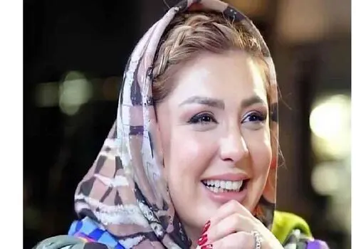  نیوشا ضیغمی و پوری بنایی در بازارچه خیریه پاییزی «خانه فرشتگان»