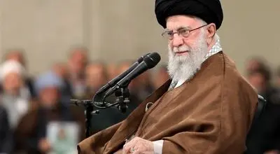 رهبر انقلاب: وظیفه مهم حوزه زمینه‌سازی تمدن نوین اسلامی است

