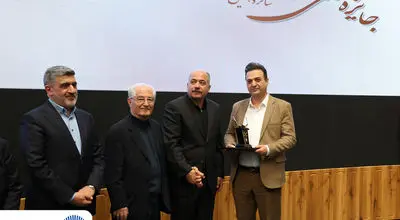 تندیس مدیریت مالی ایران در دستان بانک تجارت
