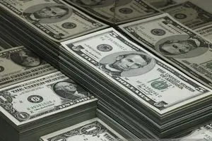 پیش‌بینی قیمت دلار یکشنبه ۱۸ آبان/ دلار در مسیر ثبات باقی می‌ماند؟
