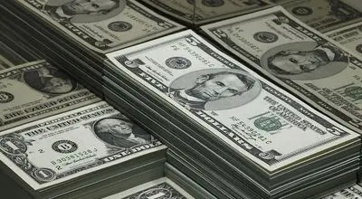 برای دلار ۱۳۰هزار تومانی کمربندها را ببندید!
