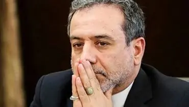 عکسی کمتر دیده شده از عباس عراقچی در جبهه
