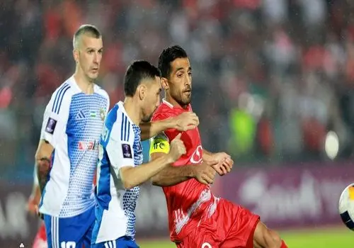 حضور تماشاگران خانم در دیدار پرسپولیس - چادرملو