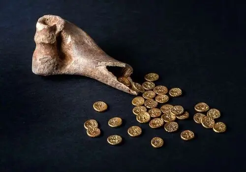 کشف گنج طلایی «ارباب فلوت‌ها» بعد از 1200 سال + عکس