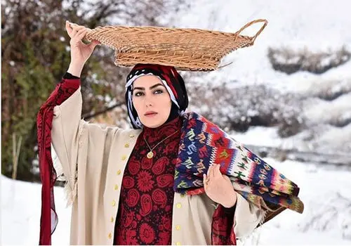 عکس جذاب و هنری بازیگر زیبای سریال «نون خ»