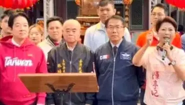 رئیس معبد، روی لباس رئیس‌جمهور تایوان استفراغ کرد!/ویدیو 