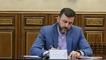 غریب‌آبادی: تنگه هرمز تنها با فرمان ایران بسته و باز می‌شود