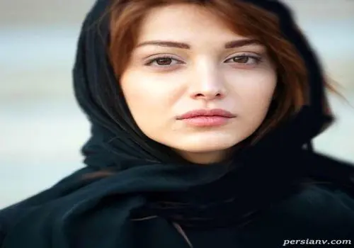 تنها عکسی که از مادر روشنک گرامی وجود دارد 