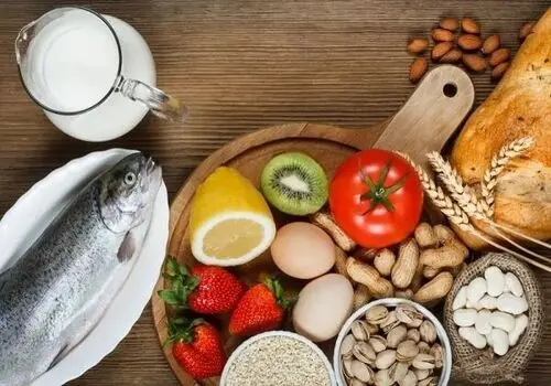 این مواد غذایی به کاهش استرس کمک میکنند + اینفوگرافیک