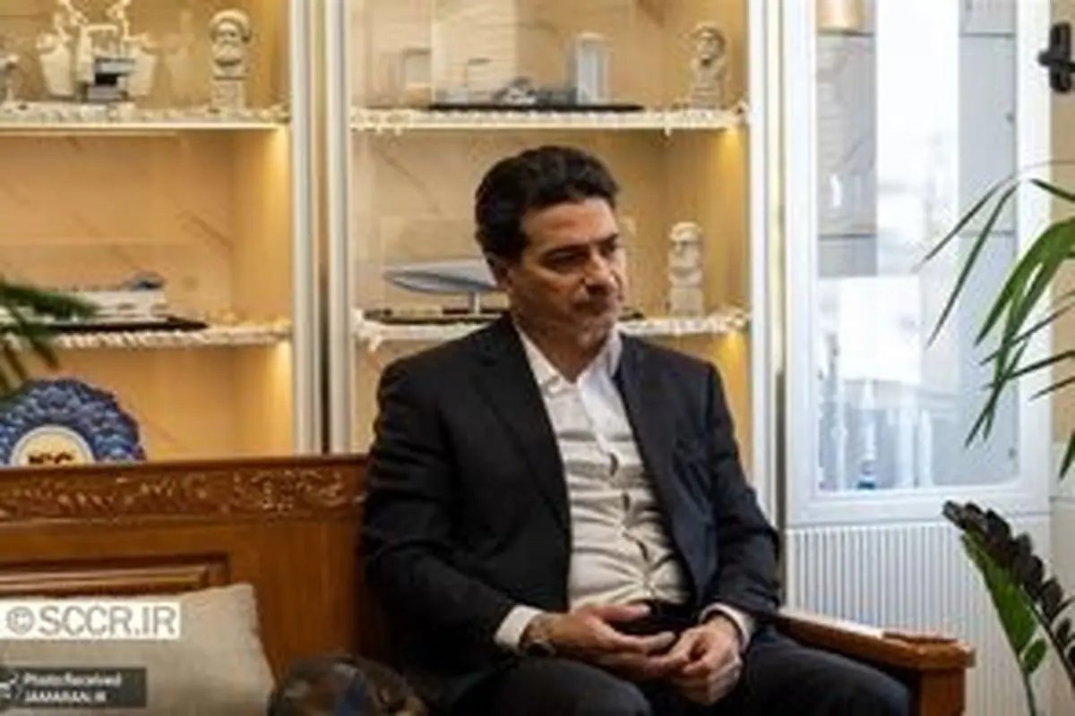 قاب پربازدید همایون شجریان با روحانی مشهور