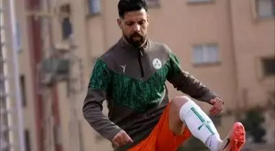 وداع پرسپولیسی قدیمی با ذوب آهن + عکس
