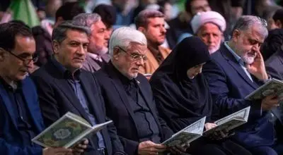 تصاویر برگزاری مراسم چهلم جان‌باختگان دی ماه توسط دولت