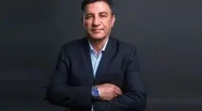 امیرخان قلعه‌نویی مدل تبلیغاتی شد!/ویدیو 