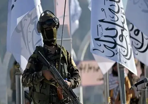 لحظه فوق العاده تماشایی فرود همزمان دو هواپیما در سانفرانسیسکو+ فیلم