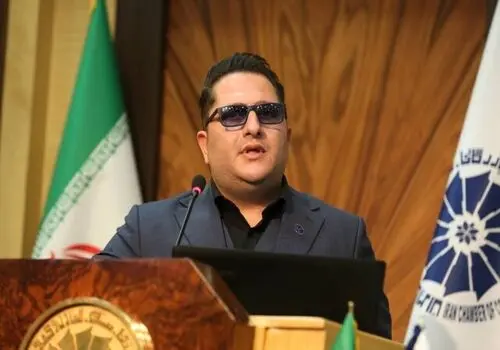 با موبایلی که در آب افتاده است چه کنیم؟/ آیا استفاده از برنج پاسخگو است؟