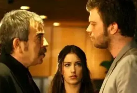 قاب عاشقانه بازیگر سریال عشق ممنوع در روز ولنتاین