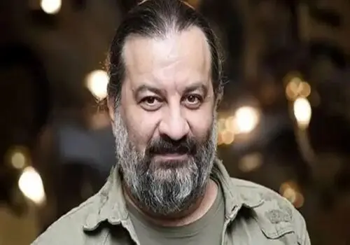 طعنه مهراب قاسمخانی به ماجرای ممنوع‌خروجی‌اش