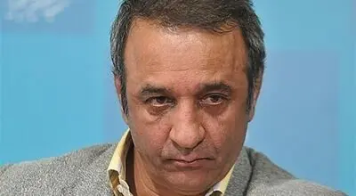 واکنش علی اوسیوند به سلفی‌گرفتن در مراسم اکبر عبدی خبرساز شد + فیلم