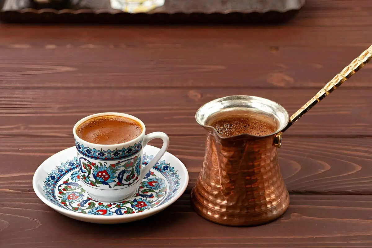 طرز دم کردن قهوه ترک روی گاز، موکاپات و قهوه جوش 