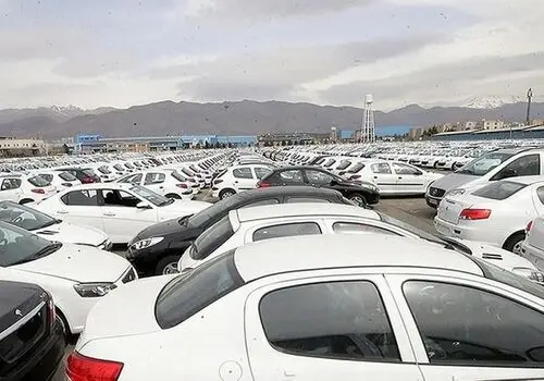 تورم سنگین، بازار کالاهای دست‌دوم را داغ کرد؛ خرید قسطی به مواد غذایی هم رسید
