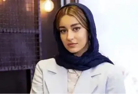 بازیگر بی‌عاطفه: از سر خاک پدرم که آمدم دیدم مادرم فوت کرده/ویدیو 