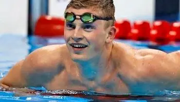 مادر داماد پشت درهای بسته؛ آدام پیـتی او را از عروسی محروم کرد+تصویر