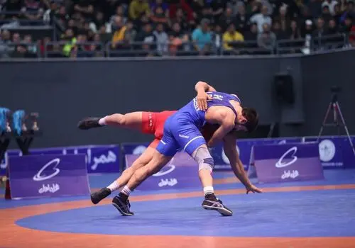 ساروی و معصومی در صدر بهترین‌ کشتیگیران جهان