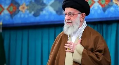 دیدار رهبر انقلاب با مسئولان نظام و سفرای کشورهای اسلامی به مناسبت عید سعید فطر