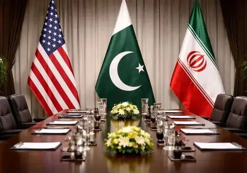 پایگاه آمریکایی «المنهاد» در امارات هدف پهپادهای ارتش ایران قرار گرفت+فیلم