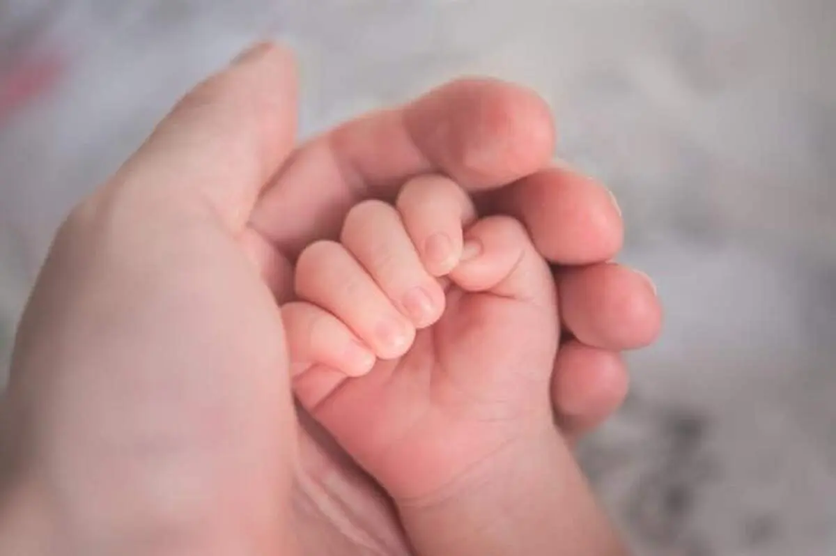 ادعیه و روایات معصومین برای بچه‌دار شدن