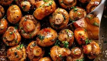۱۰ غذای ساده ولی خوشمزه با قارچ
