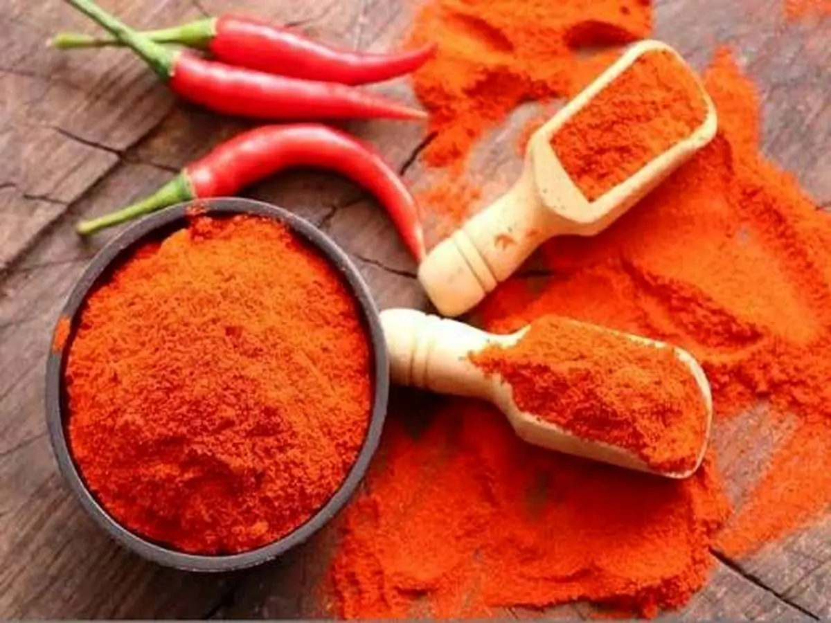 پاپریکا فقط طعم‌دهنده نیست؛ ۸ فایده ثابت‌شده از ادویه‌ای که سلامت را متحول می‌کند