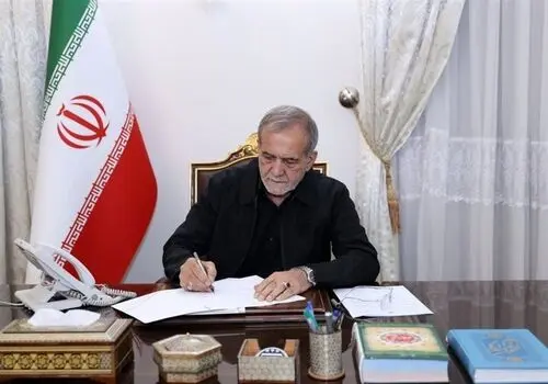 رئیس‌جمهور: در حال حاضر کمبود دارویی در کشور وجود ندارد 
