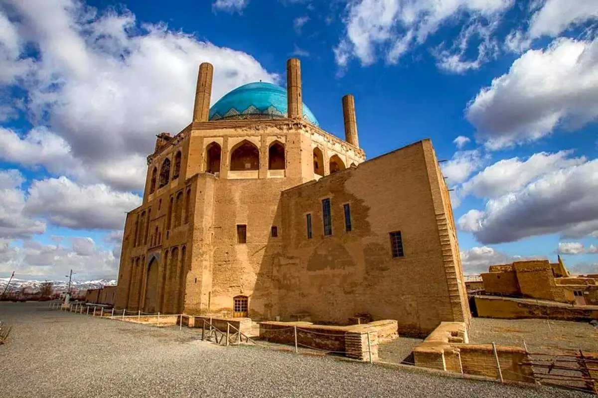 کشف قسمتهایی از گورستان سلطنتی ایلخانی در گنبد سلطانیه