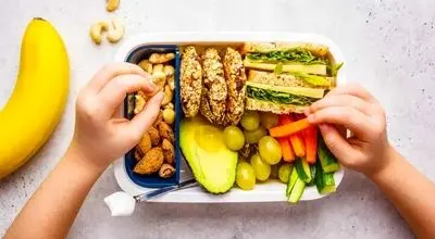 نقش حیاتی ویتامین D در رشد استخوان‌های کودکان مدرسه‌ای
