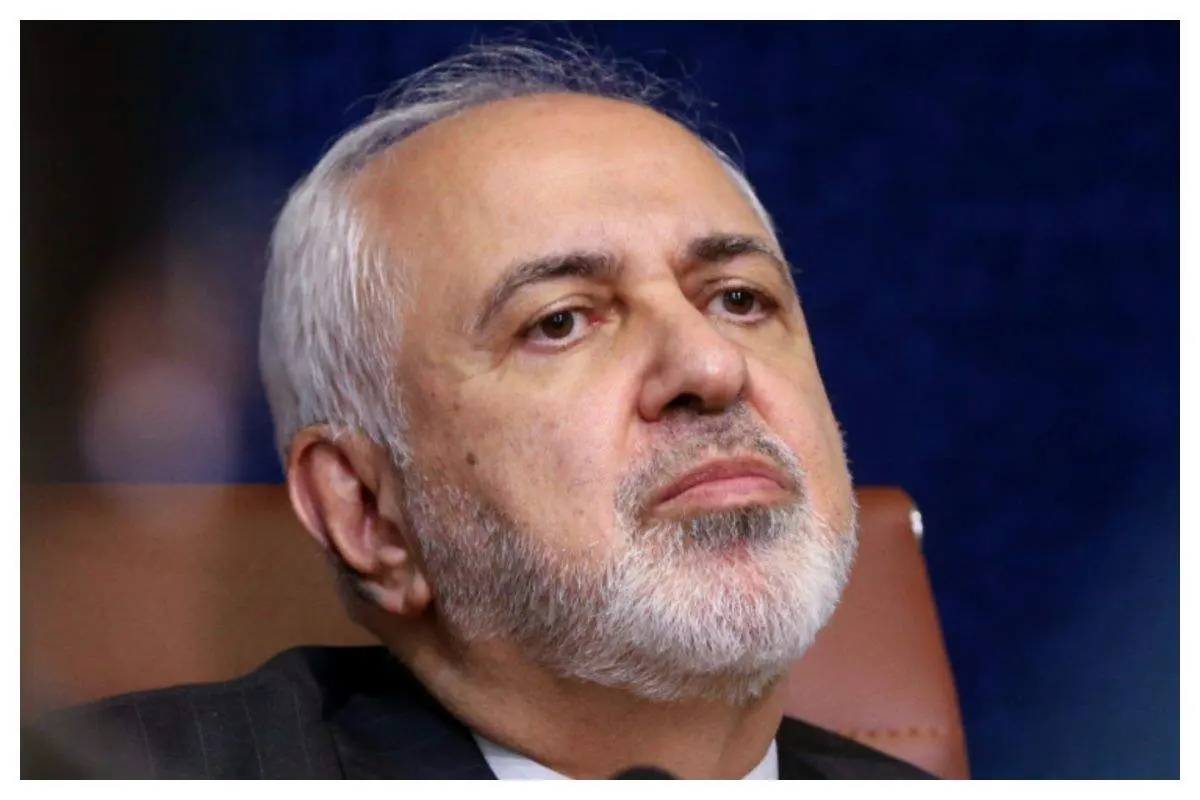 ظریف: اگر فتوای رهبری بود با حمله نظامی ترامپ بمب اتم...

