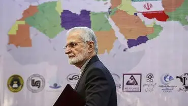 عکسی از شهیدان علی لاریجانی و سید کمال خرازی