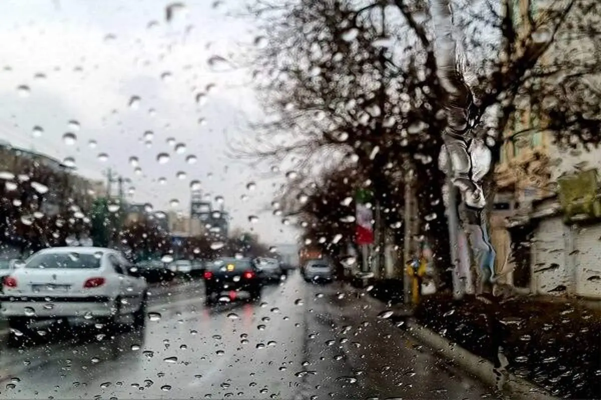 هشدار سطح نارنجی صادر شد/ بارش‌های پراکنده در شمال غرب کشور + فیلم
