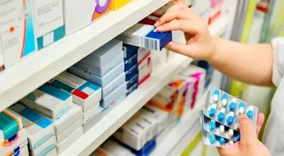 دلایل کمبود دارو از زبان معاون وزیر بهداشت

